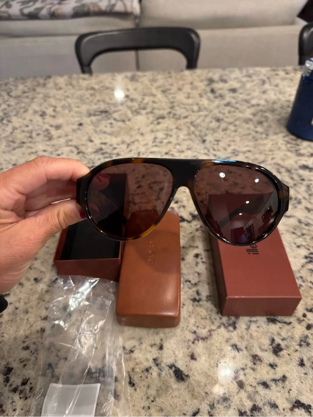 Illesteva Telluride Sunglasses - Havana Brown